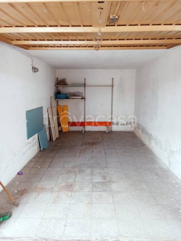 box auto in vendita a Rozzano in zona Cassino Scanasio