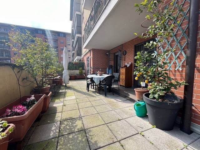 appartamento in vendita a Rozzano