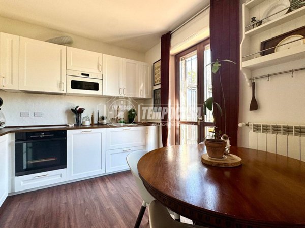 appartamento in vendita a Rozzano