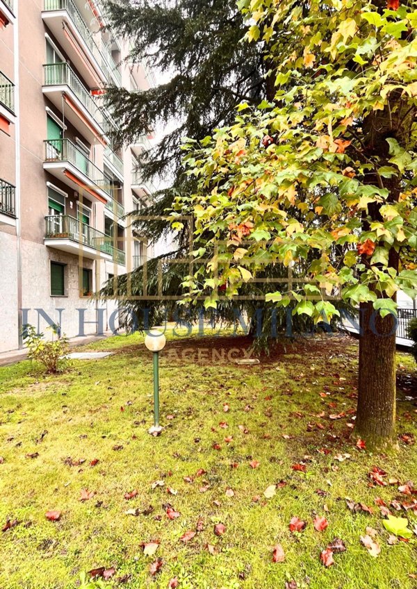 appartamento in vendita a Rozzano