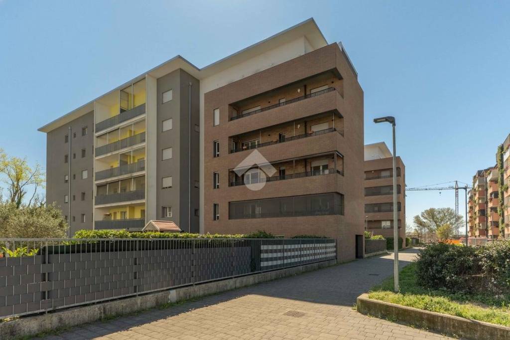 appartamento in vendita a Rozzano