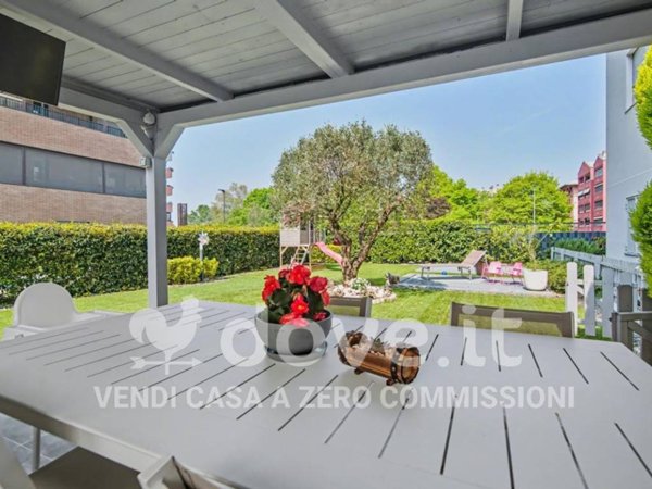 appartamento in vendita a Rozzano
