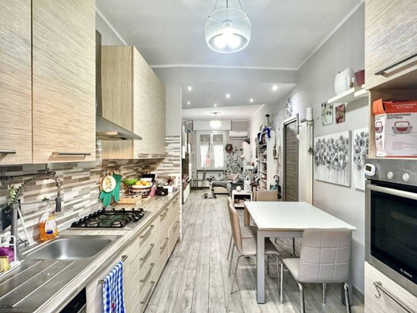 appartamento in vendita a Rozzano in zona Valleambrosia