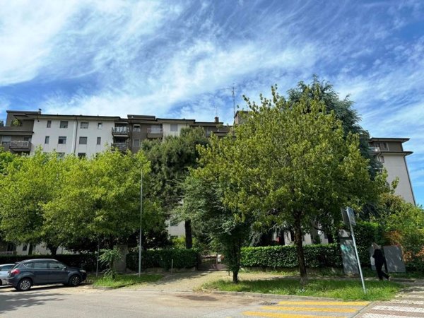 appartamento in vendita a Rozzano