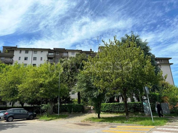 appartamento in vendita a Rozzano