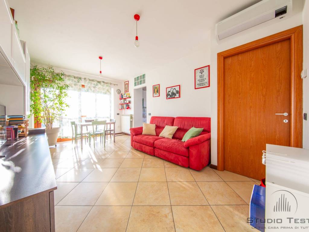 appartamento in vendita a Rozzano