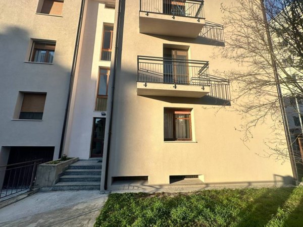 appartamento in vendita a Rozzano