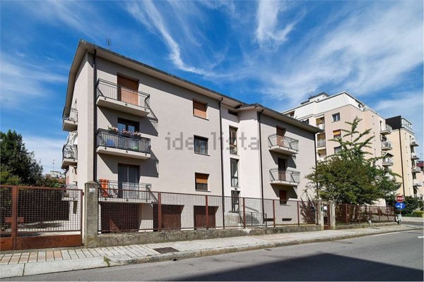 appartamento in vendita a Rozzano