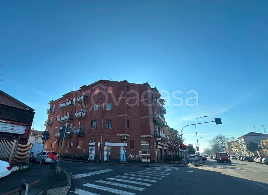 appartamento in vendita a Rozzano in zona Valleambrosia