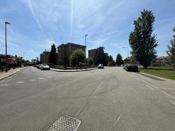 appartamento in vendita a Rozzano