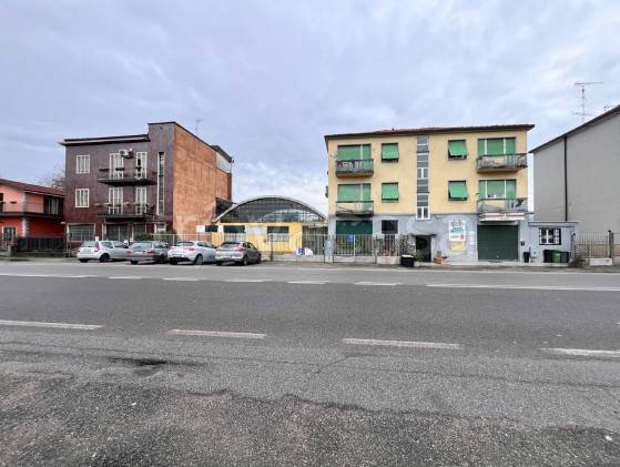 appartamento in vendita a Rozzano in zona Valleambrosia