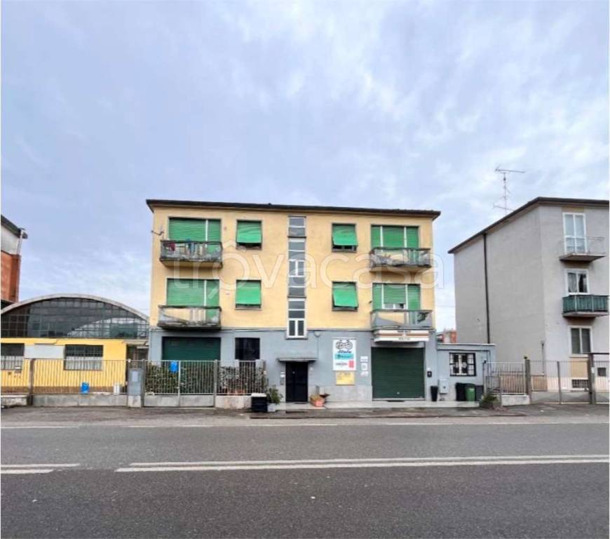 appartamento in vendita a Rozzano in zona Valleambrosia
