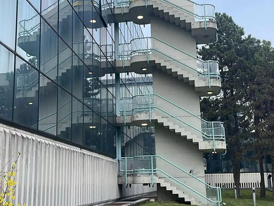 ufficio in vendita a Rozzano