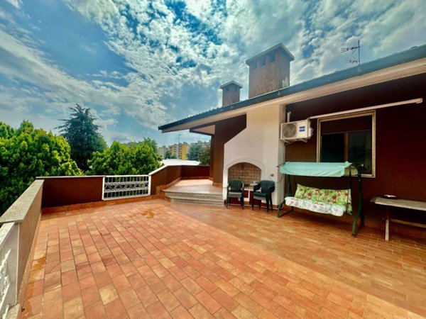 casa indipendente in vendita a Rozzano