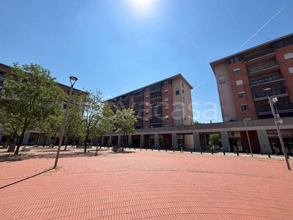 appartamento in vendita a Rozzano in zona Cassino Scanasio