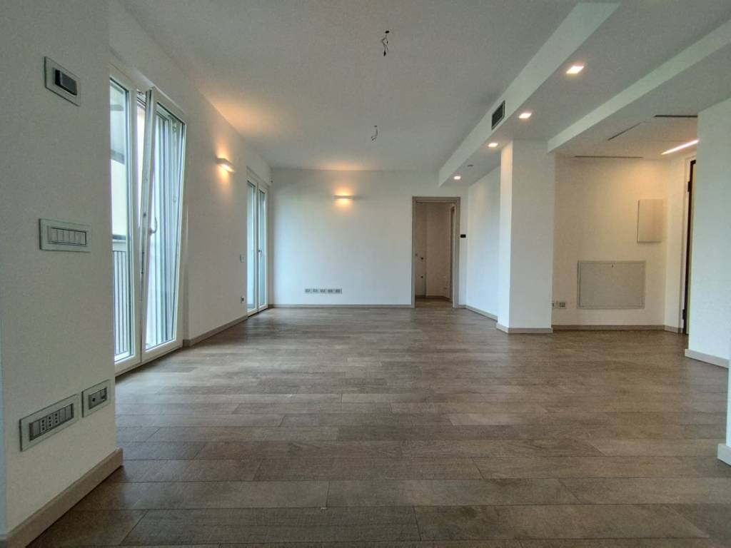 appartamento in vendita a Rozzano