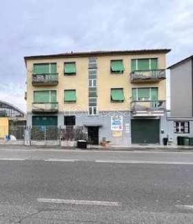 appartamento in vendita a Rozzano in zona Valleambrosia