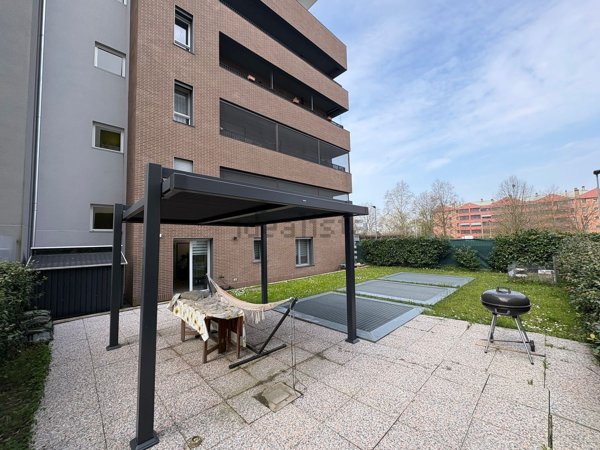 appartamento in vendita a Rozzano