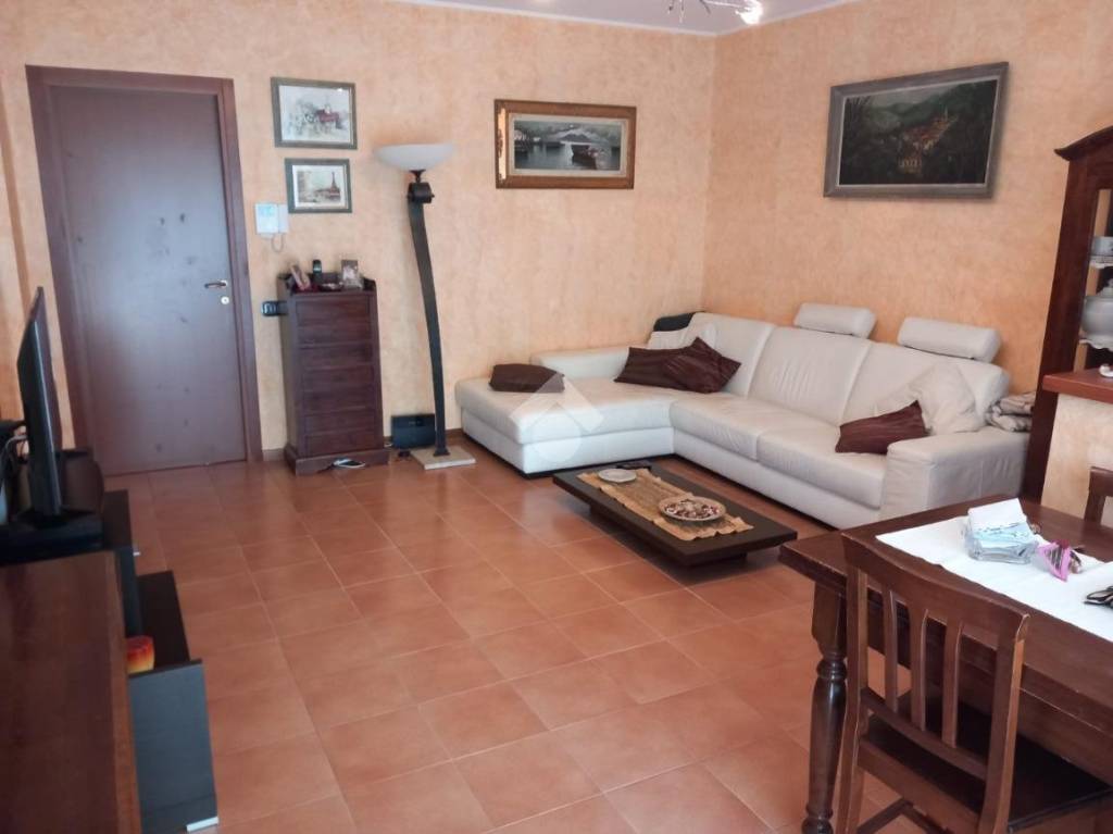 appartamento in vendita a Rozzano