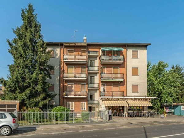 appartamento in vendita a Rozzano in zona Pontesesto