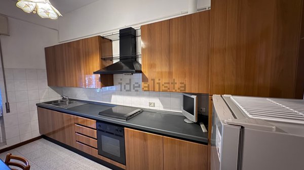 appartamento in vendita a Rozzano in zona Pontesesto