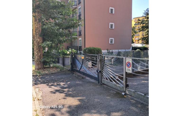 appartamento in vendita a Rozzano in zona Cassino Scanasio