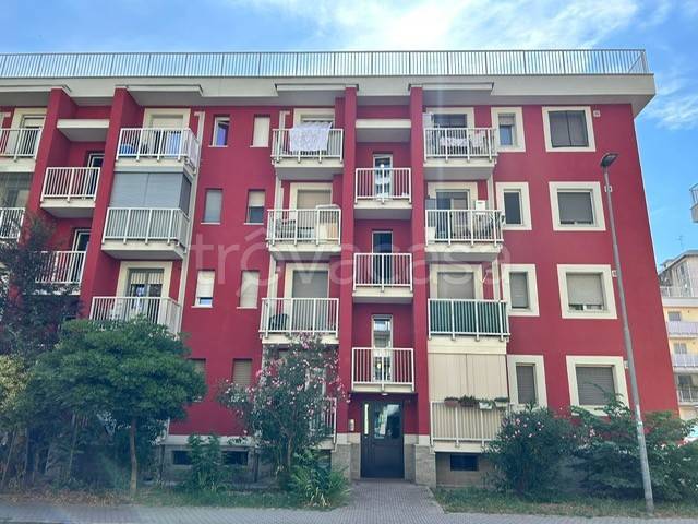appartamento in vendita a Rozzano in zona Cassino Scanasio