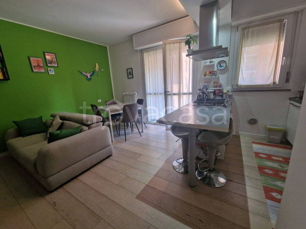 appartamento in vendita a Rozzano