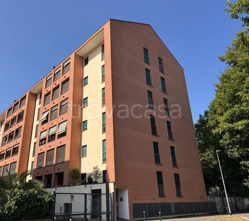 appartamento in vendita a Rozzano in zona Cassino Scanasio