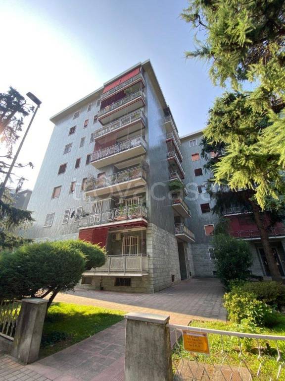 appartamento in vendita a Rozzano