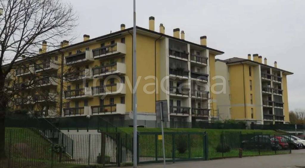 appartamento in vendita a Rozzano