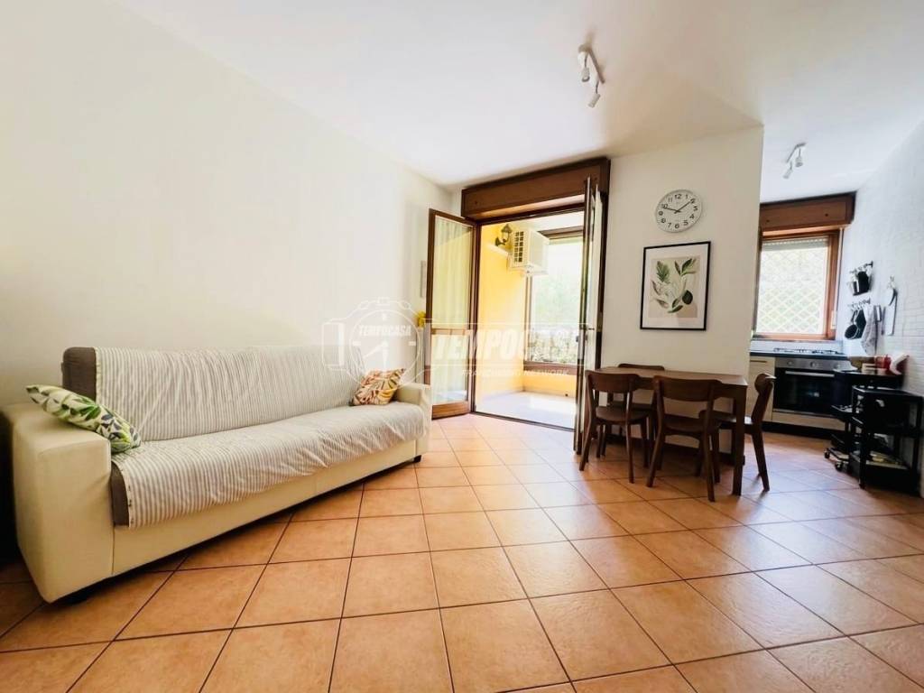 appartamento in vendita a Rozzano in zona Valleambrosia