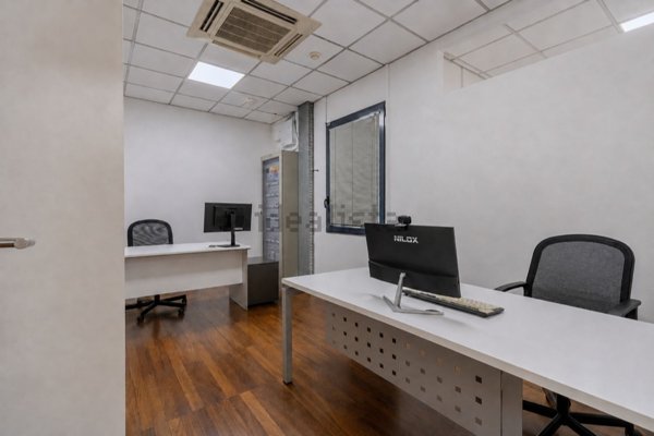 ufficio in vendita a Rozzano in zona Quinto Stampi