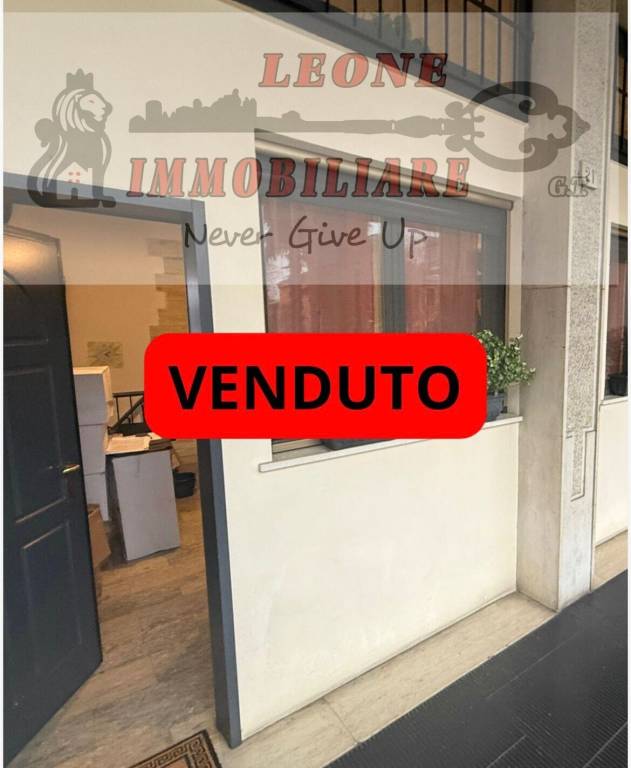 appartamento in vendita a Rozzano in zona Quinto Stampi
