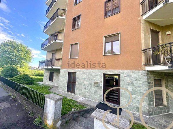 appartamento in vendita a Rozzano in zona Pontesesto