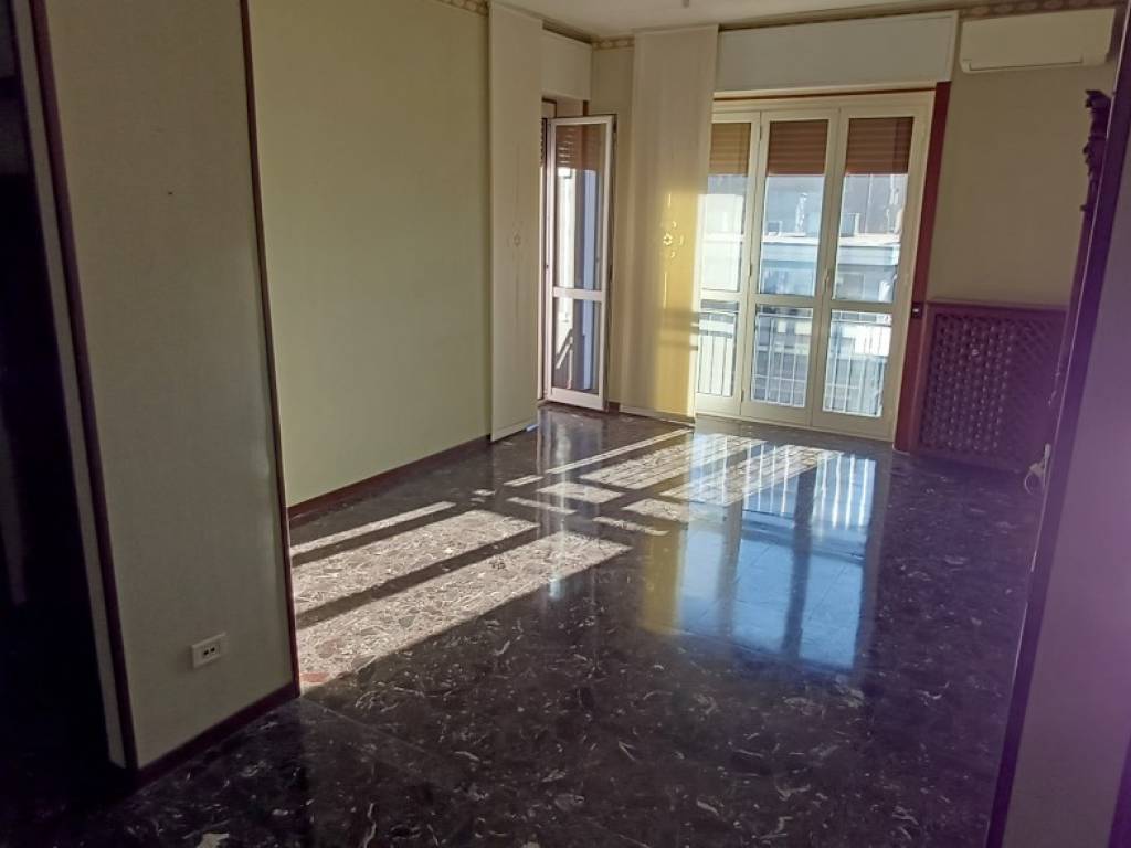 appartamento in vendita a Rozzano in zona Cassino Scanasio