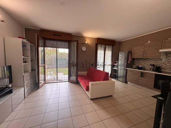 appartamento in vendita a Rozzano in zona Cassino Scanasio
