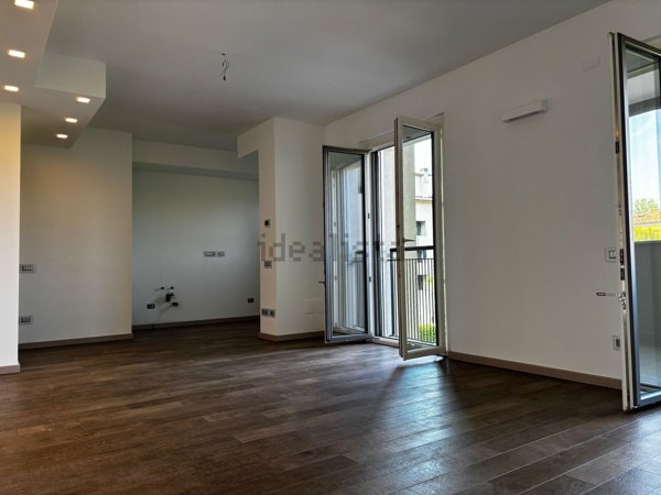 appartamento in vendita a Rozzano