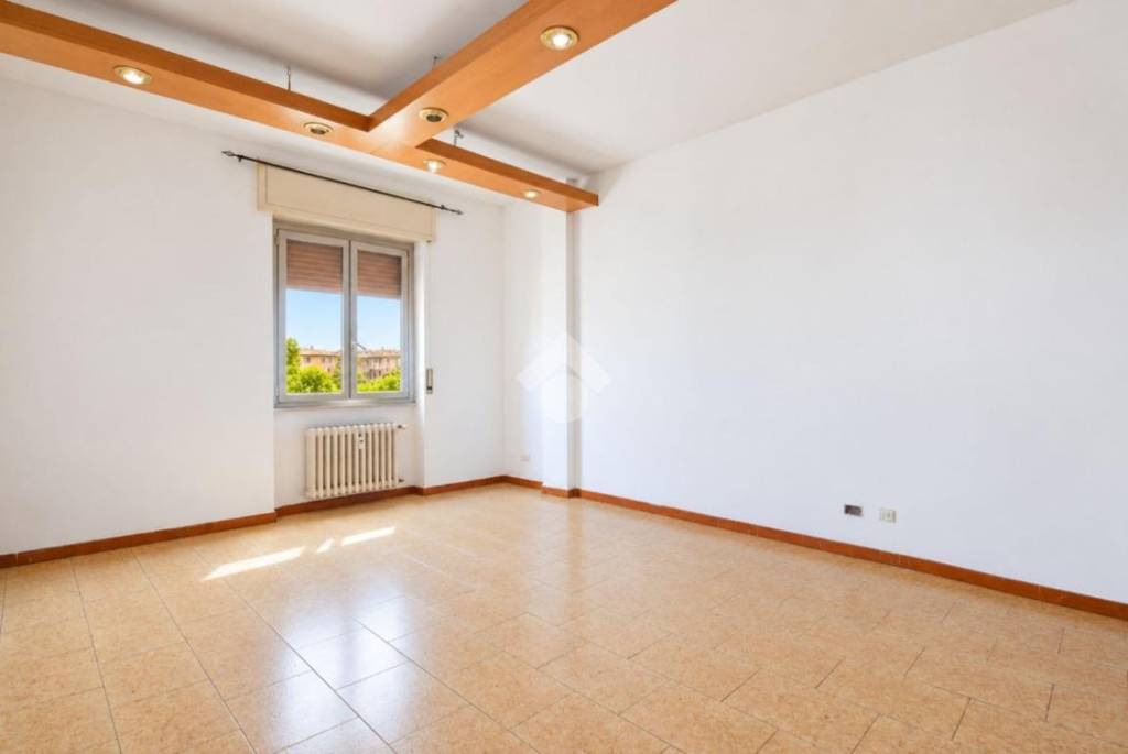 appartamento in vendita a Rozzano in zona Quinto Stampi