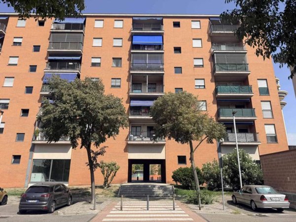 ufficio in vendita a Rozzano