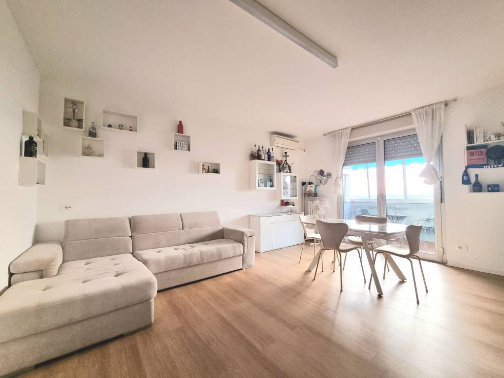 appartamento in vendita a Rozzano
