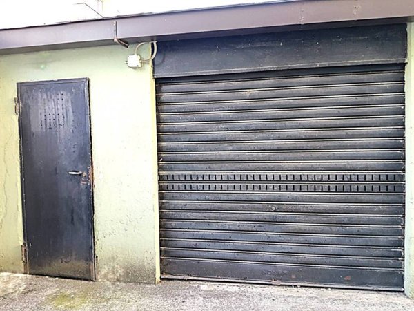 box auto in vendita a Rozzano in zona Cassino Scanasio