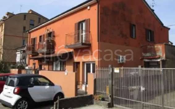 appartamento in vendita a Rozzano in zona Valleambrosia