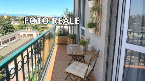 appartamento in vendita a Rozzano in zona Cassino Scanasio