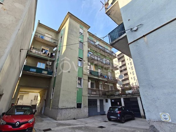 appartamento in vendita a Rozzano in zona Valleambrosia