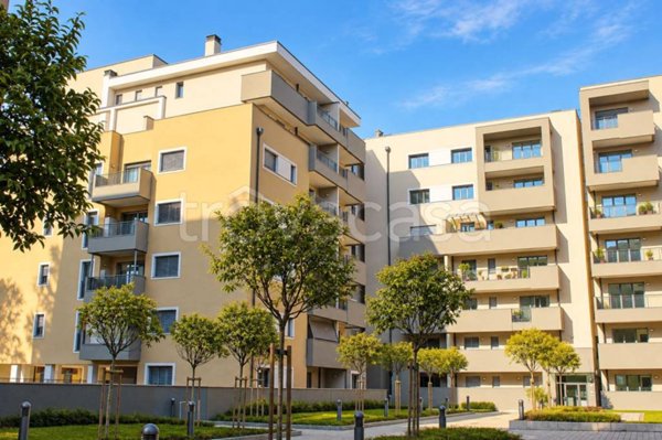 appartamento in vendita a Rozzano