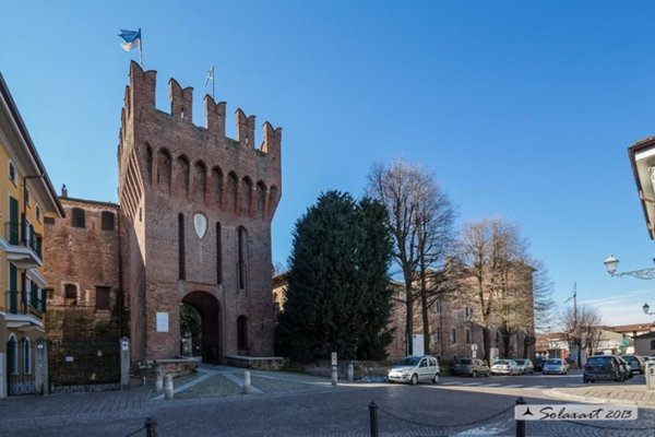 casa indipendente in vendita a San Colombano al Lambro