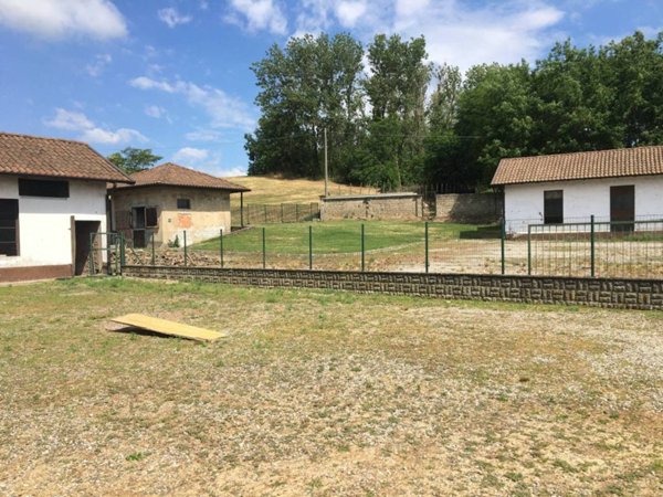 casa indipendente in vendita a San Colombano al Lambro