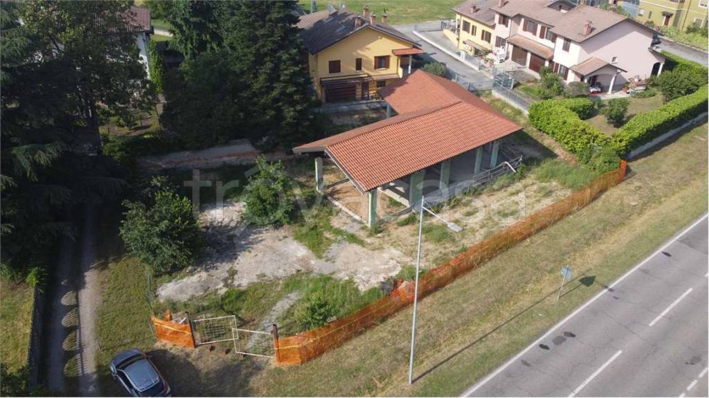 casa indipendente in vendita a San Colombano al Lambro