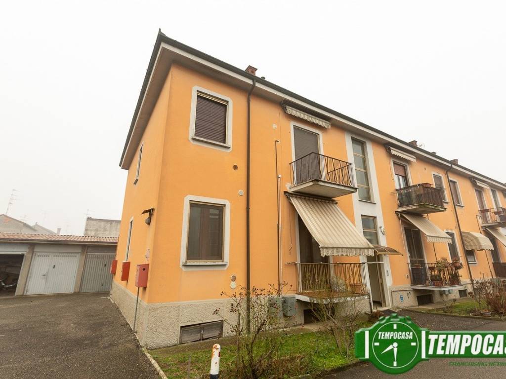 appartamento in vendita a San Colombano al Lambro